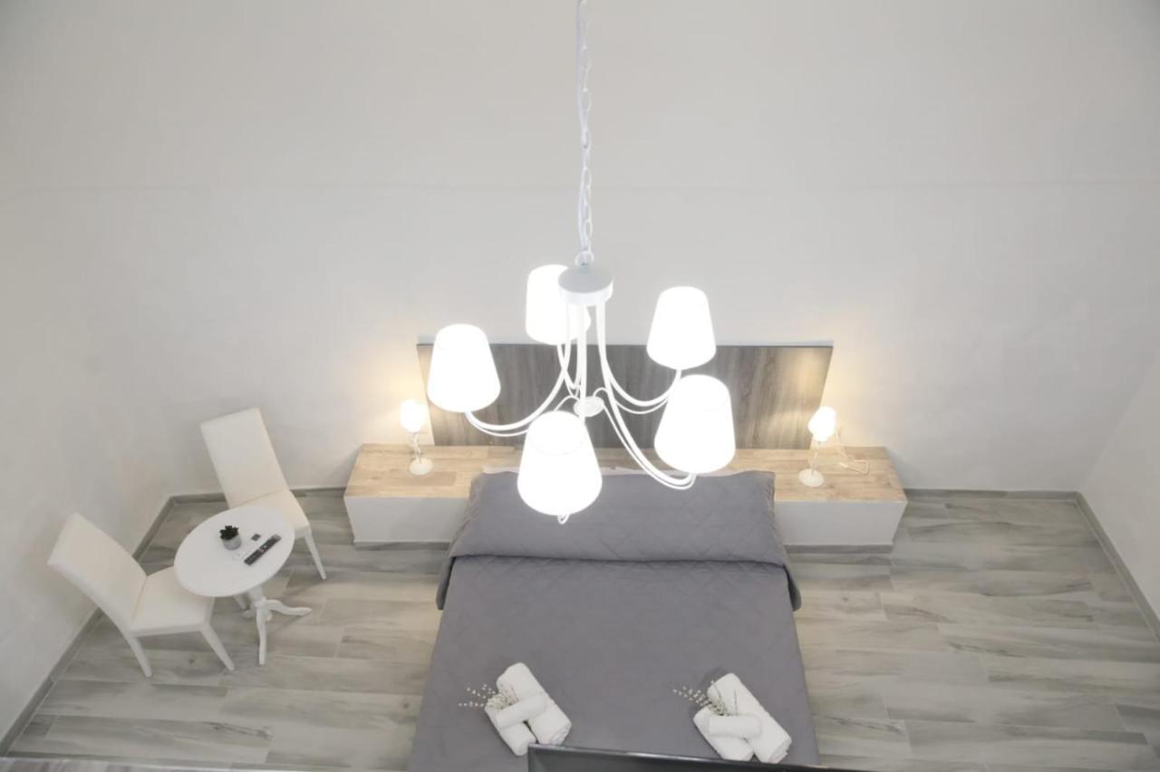 La Maison Piazza Del Popolo Manfredonia Eksteriør bilde